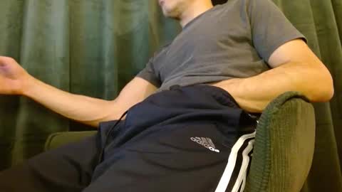 Snapshot of wildjerk91 chatting on October 16, 11:35 pm wildjerk91 online show from October 16, 11:35 pm