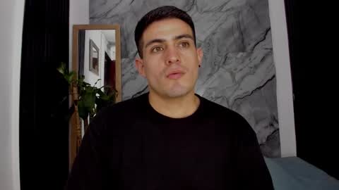 william_steel_ online show from November 18, 2:43 pm