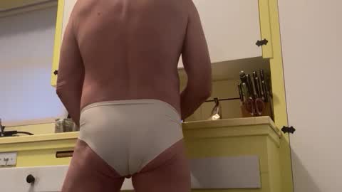 William online show from April 1, 1:52 pm