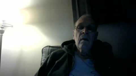 Snapshot of willnedoher chatting on October 16, 2:30 am Willhedoher online show from October 16, 2:30 am