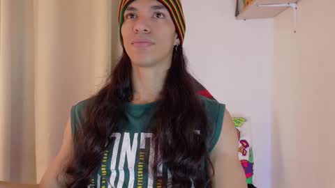 willy_veins online show from November 2, 10:41 am