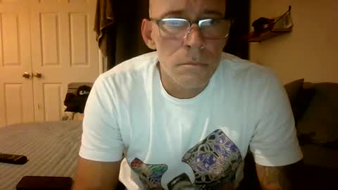 Snapshot of wingnutt765733 chatting on October 6, 4:39 am wingnutt765733 online show from October 6, 4:39 am