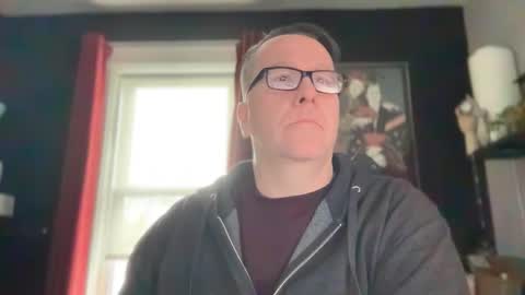 wintyr online show from April 25, 5:43 pm