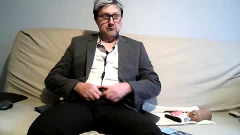 wizz_me online show from April 12, 5:25 pm