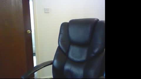 wobble444 online show from April 14, 9:31 am