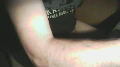 wolfie_2910 online show from June 19, 5:40 pm