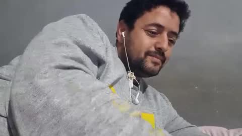 wolf boy online show from February 4, 10:24 pm