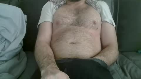 Snapshot of wolverine82c chatting on February 12, 2:43 pm wolverine82c online show from February 12, 2:43 pm