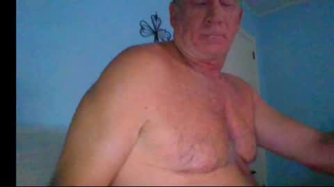 wonder1970 online show from April 17, 3:42 am