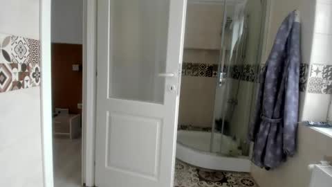 Wolfie online show from October 26, 9:22 am