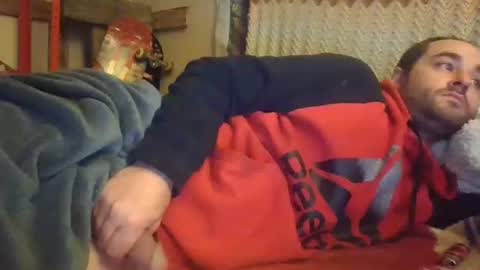 wormaho84 online show from December 12, 7:30 am