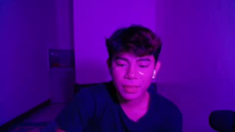 wusexx online show from May 9, 5:14 pm