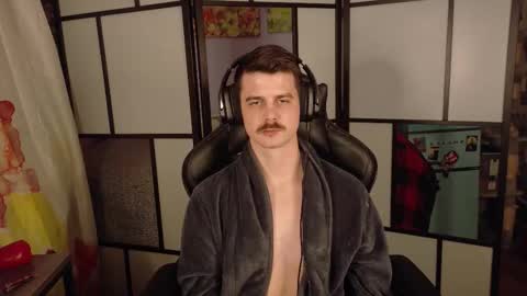 Wyatt online show from February 6, 8:00 am