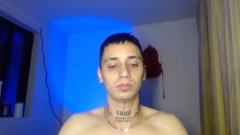 xalejo_max online show from October 28, 4:59 am