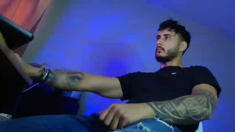 XanderCageX online show from October 25, 7:54 am