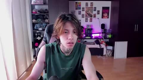 xIce Boy online show from April 16, 4:29 pm