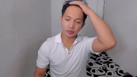 xsebastian19 online show from December 16, 4:38 pm