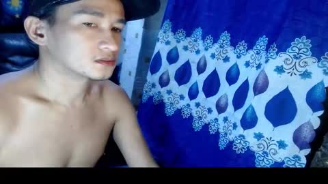 Damon online show from November 18, 6:33 pm