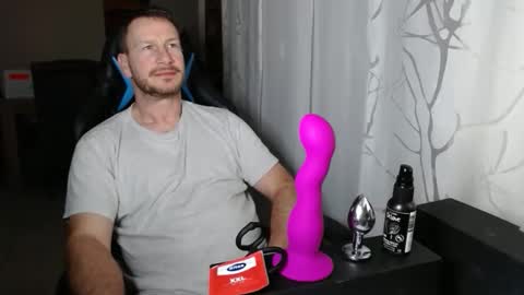 xxmettexx online show from March 8, 9:30 pm