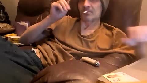 Snapshot of xxxfredmtlxxx chatting on March 2, 2:30 am xxfredmtl18xx online show from March 2, 2:30 am