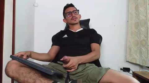 Kev online show from December 16, 7:54 pm