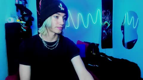 xzerox_ online show from September 14, 2:02 am