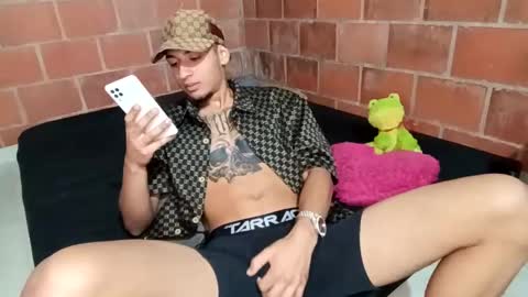 Yajz online show from October 22, 4:38 am