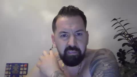 yakijoe online show from November 19, 11:15 pm