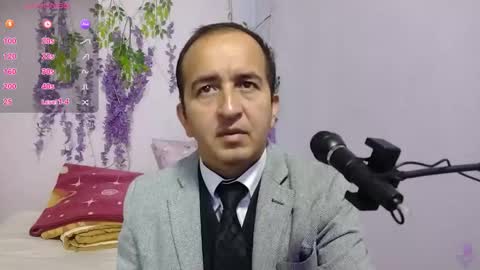 Snapshot of yazfore chatting on September 28, 4:49 pm Hazzan online show from September 28, 4:49 pm