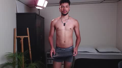 yeff online show from March 2, 6:04 pm