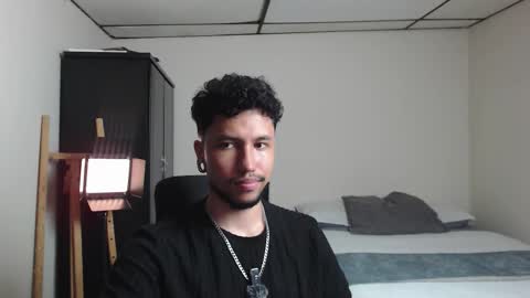 yeff online show from January 15, 1:09 am