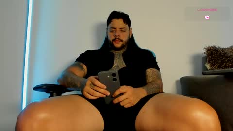 yeikoe1 online show from April 9, 10:49 pm