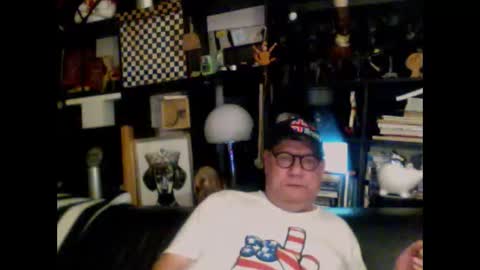 yessex247 online show from December 14, 6:42 am