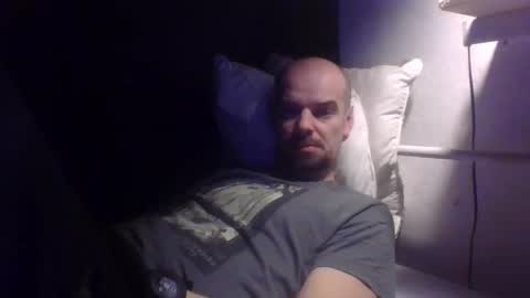 yewloo online show from February 22, 4:48 pm