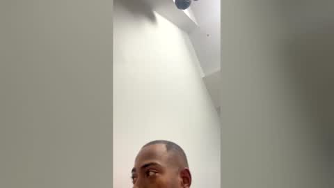 youblackpapi online show from March 15, 2:12 pm