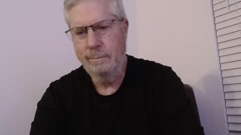 Colorado Guy Straight online show from December 29, 3:22 am