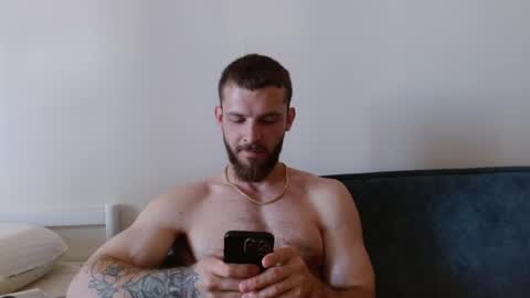 Snapshot of your420_cam chatting on September 11, 1:54 pm your420_cam online show from September 11, 1:54 pm