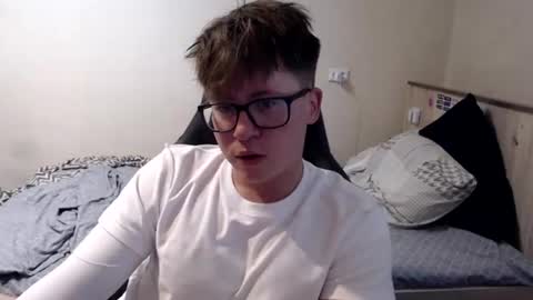 Max online show from July 7, 4:01 am