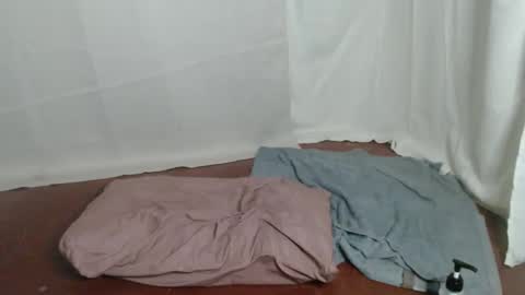 your_guy111 online show from April 6, 4:46 am