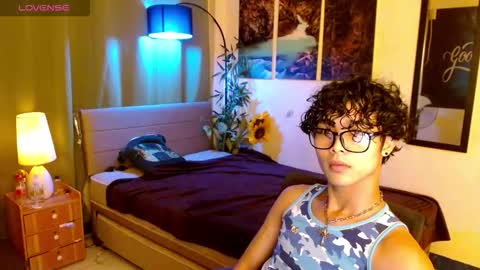 yourasiancarl online show from December 22, 3:42 pm