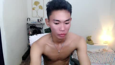 Snapshot of yourdreamboyx chatting on September 22, 10:09 pm Rence online show from September 22, 10:09 pm