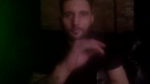 Snapshot of yourfavoritebartender chatting on October 5, 10:19 am Hey Im Justin online show from October 5, 10:19 am
