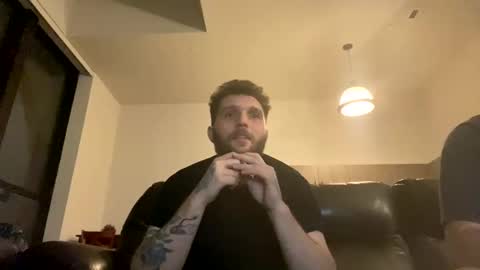 Snapshot of yourfavoritebartender chatting on October 22, 8:51 am Hey Im Justin online show from October 22, 8:51 am