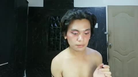 yourhotdodz online show from March 26, 9:57 am