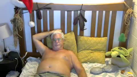 A Man online show from December 24, 11:55 pm