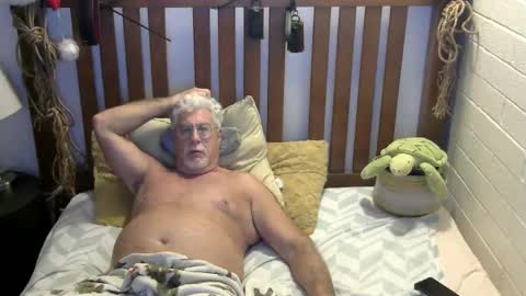 A Man online show from January 2, 3:48 am