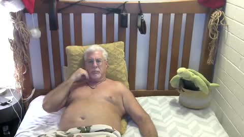 A Man online show from December 28, 12:47 am