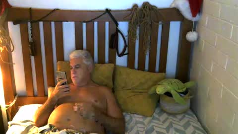 A Man online show from December 13, 12:39 pm