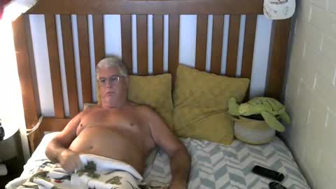 A Man online show from December 12, 2:22 pm