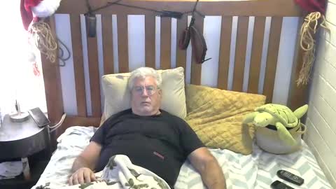 A Man online show from December 20, 7:50 pm